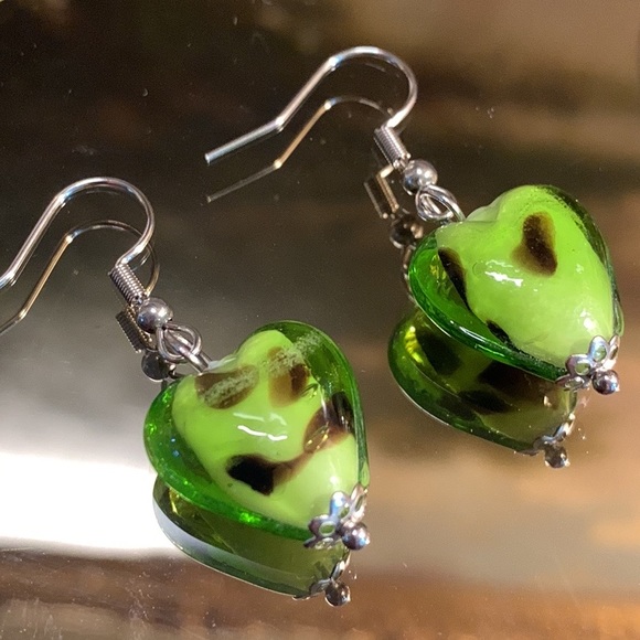Jewelry - Puffy Heart Drop Earrings
